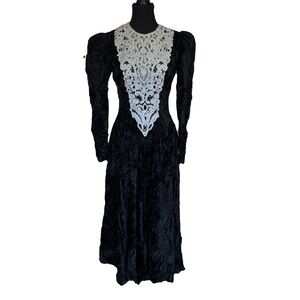 Vintage Jessica McClintock Sequin Velvet Dress Size 6 Black & White Lace Trim